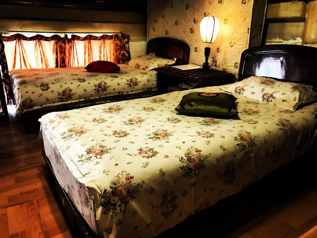 Red Lantern House Hostel Beijing Bagian luar foto