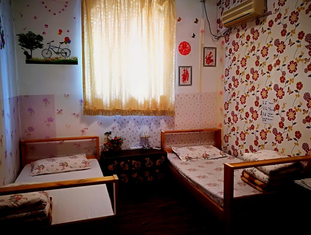 Red Lantern House Hostel Beijing Bagian luar foto