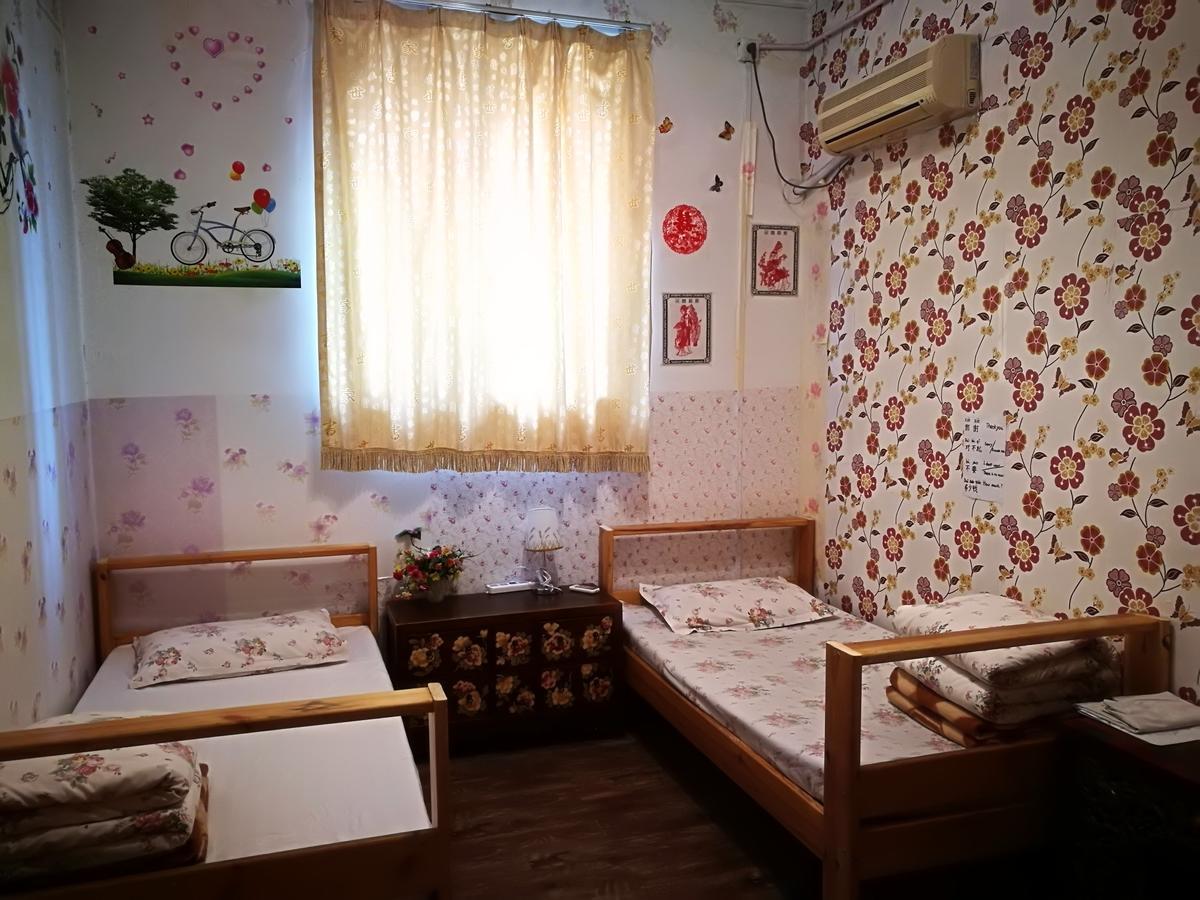Red Lantern House Hostel Beijing Bagian luar foto